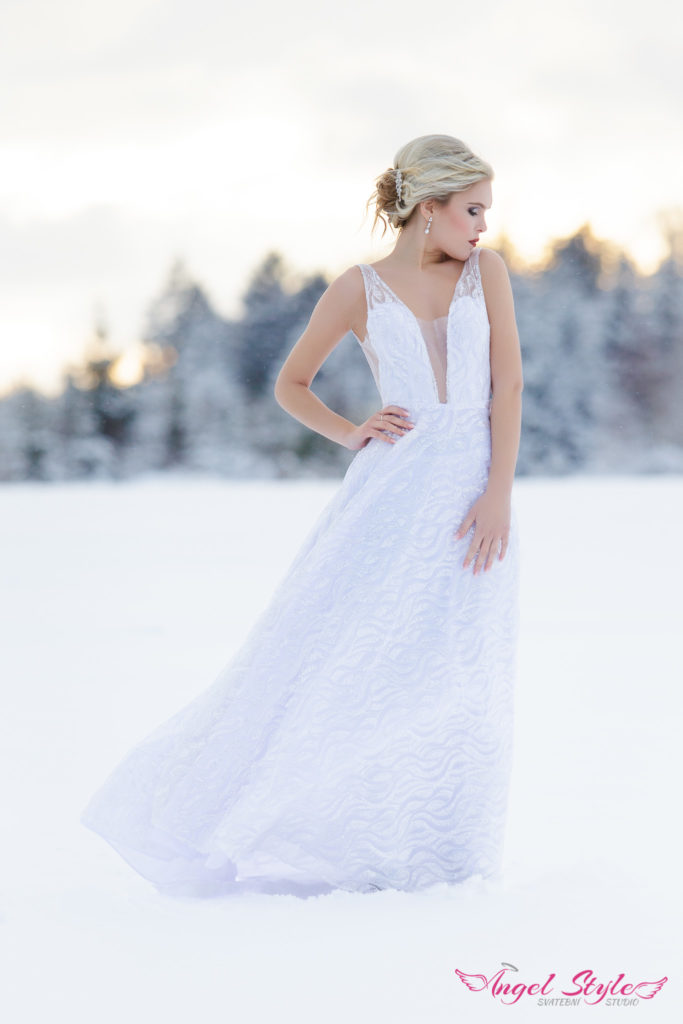 svatební šaty fashion designer Hana K